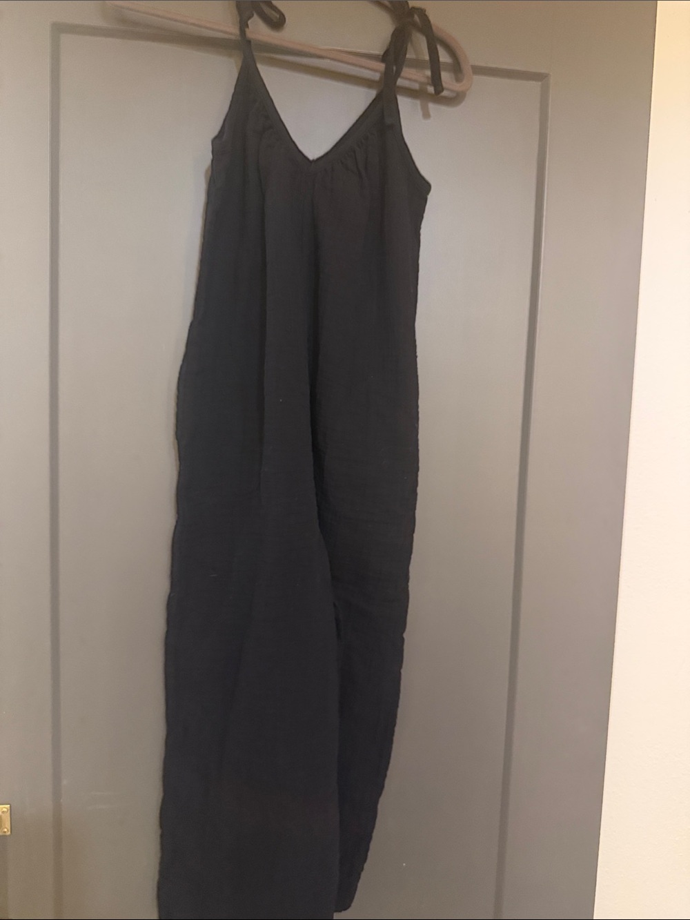 Old Navy Black Sleeveless V-Neck Jumpsuit with Tie Straps